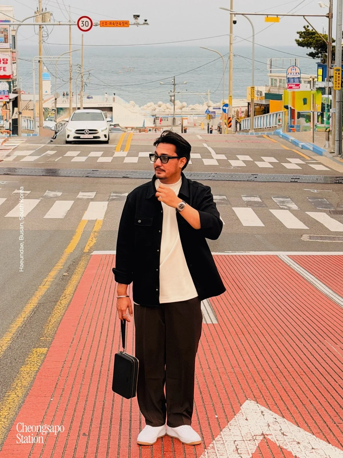 Busan people feed portrait 75